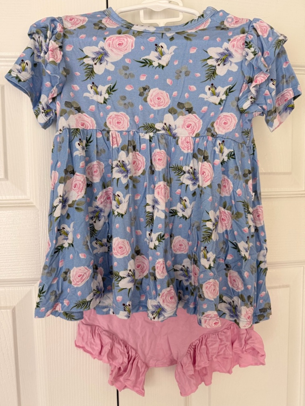 Laree + Co bamboo peplum top with ruffle bummies (3T)